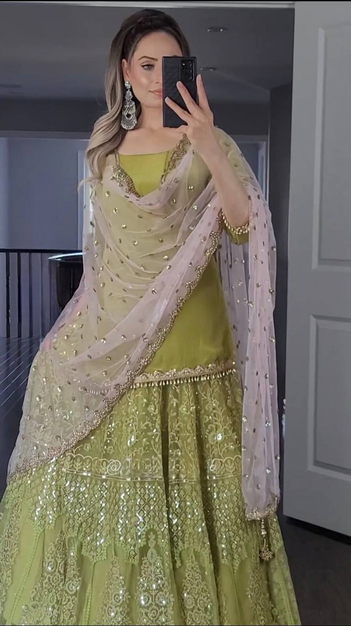 YELLOW  COLOUR LEHENGA WITH TOP AND  DUPATTA