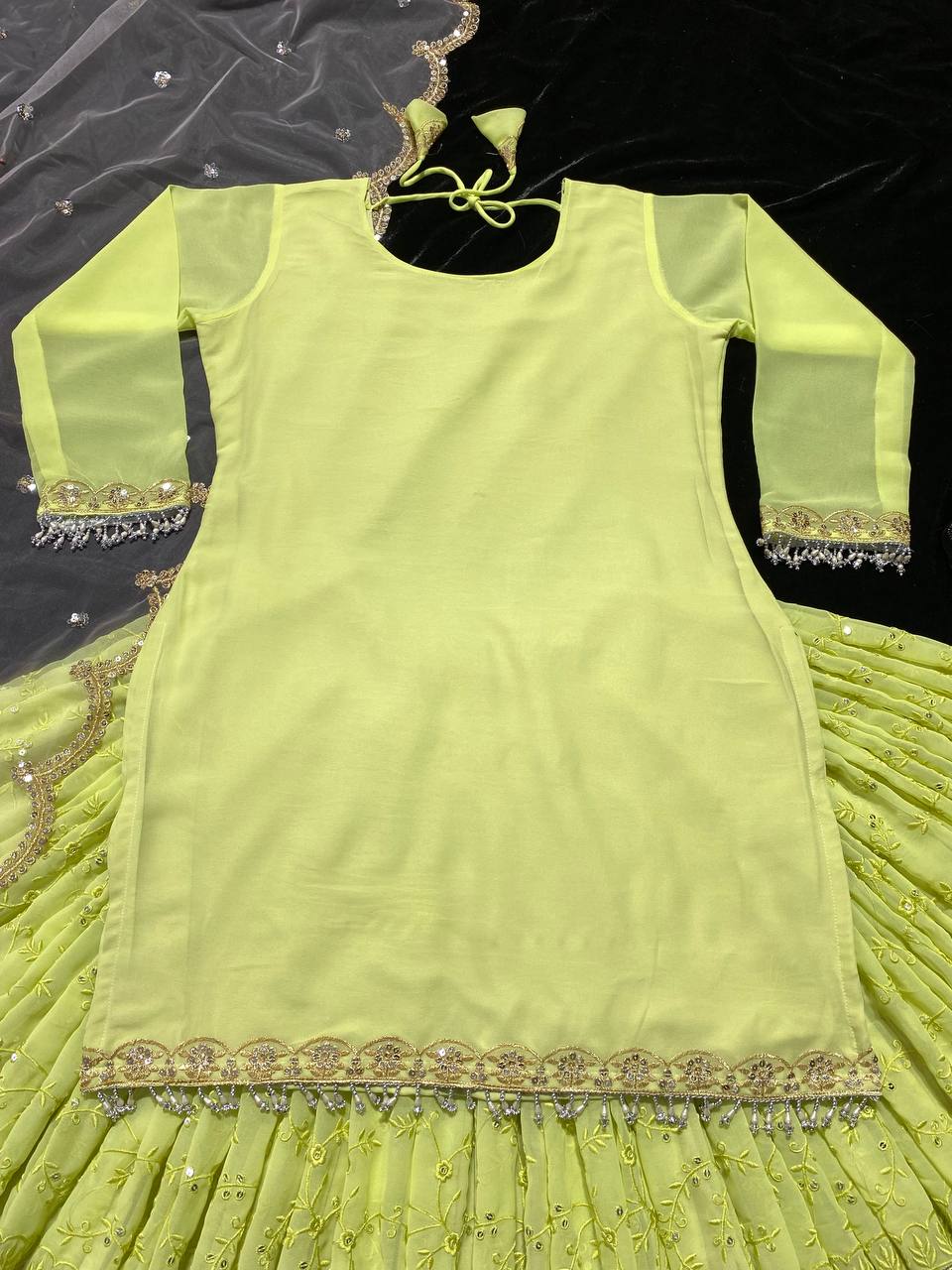 YELLOW  COLOUR LEHENGA WITH TOP AND  DUPATTA