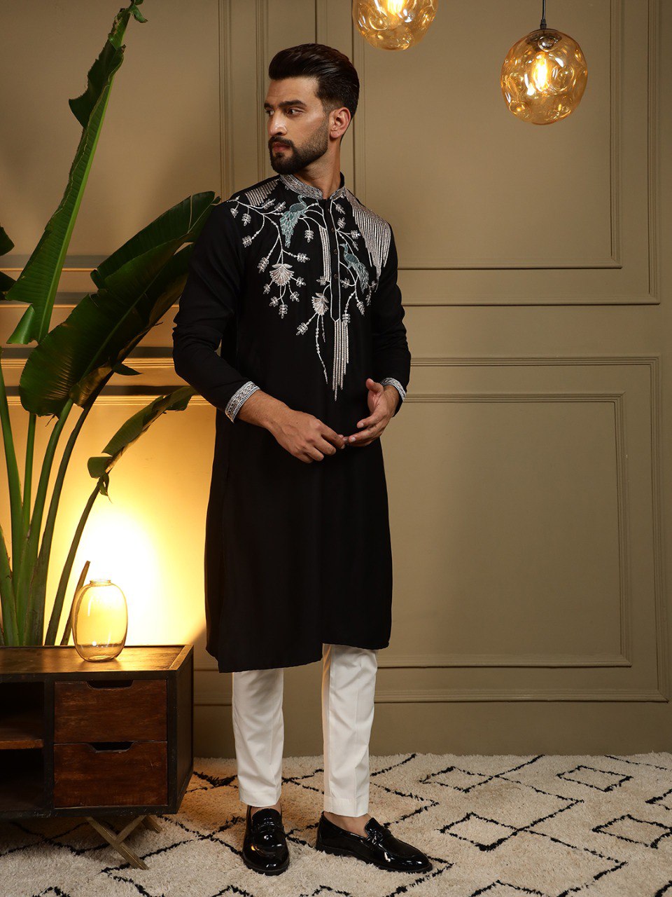 Presenting Men's Kurta Pyjama