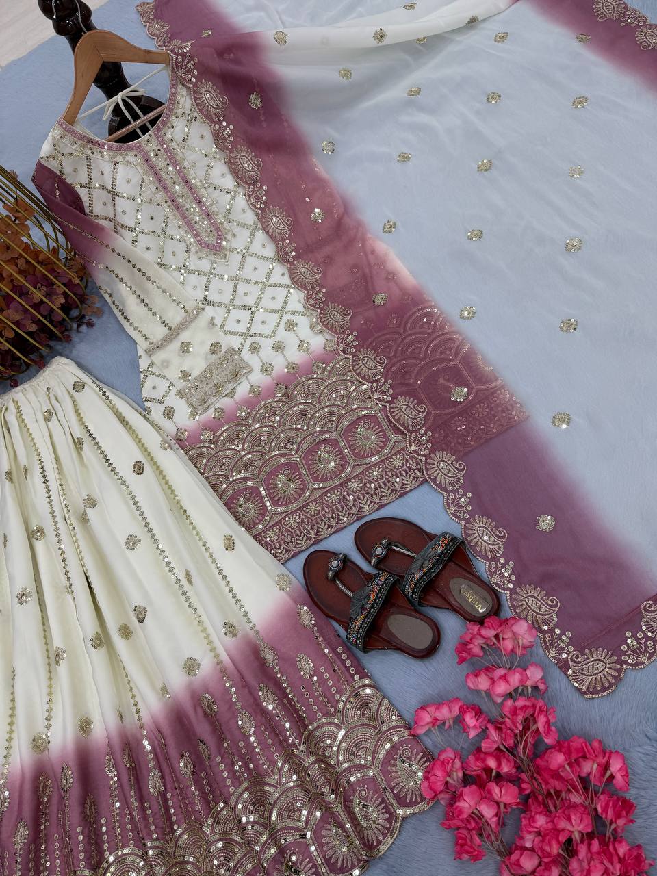 Launching New Đěsigner Party Wear Plazzo