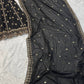 Sehen Sie umwerfend aus in diesem wunderschönen cremefarbenen Lehenga-Set