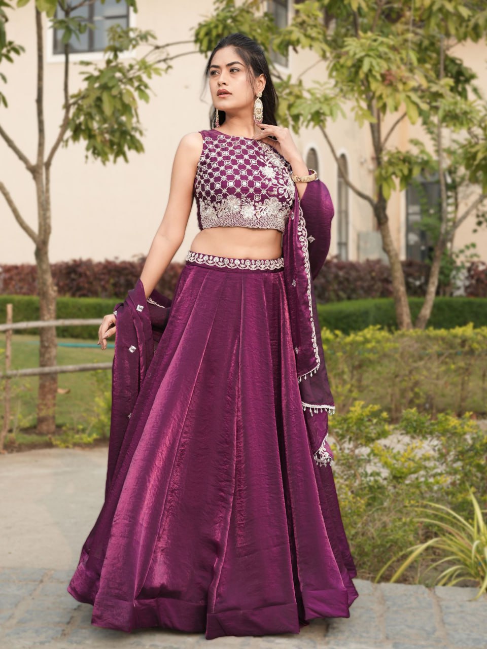 Fendy Plain Flairy Lehenga With Beads Work Belt Lehenga