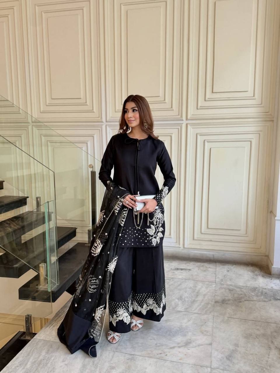 NEUES ĐĚSIGNER PARTY WEAR TOP UND PLAZZO