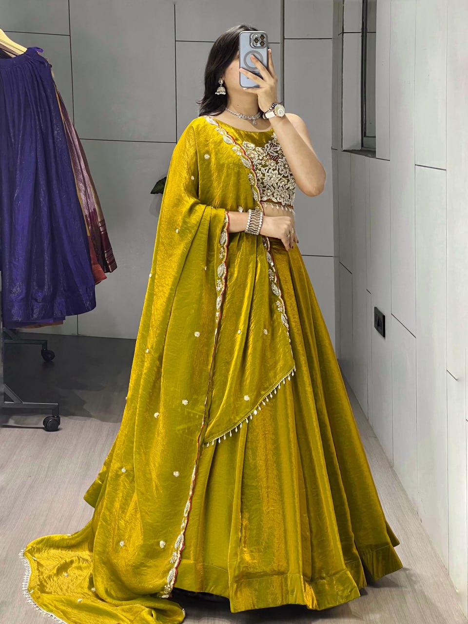 Fendy Plain Flairy Lehenga With Beads Work Belt Lehenga