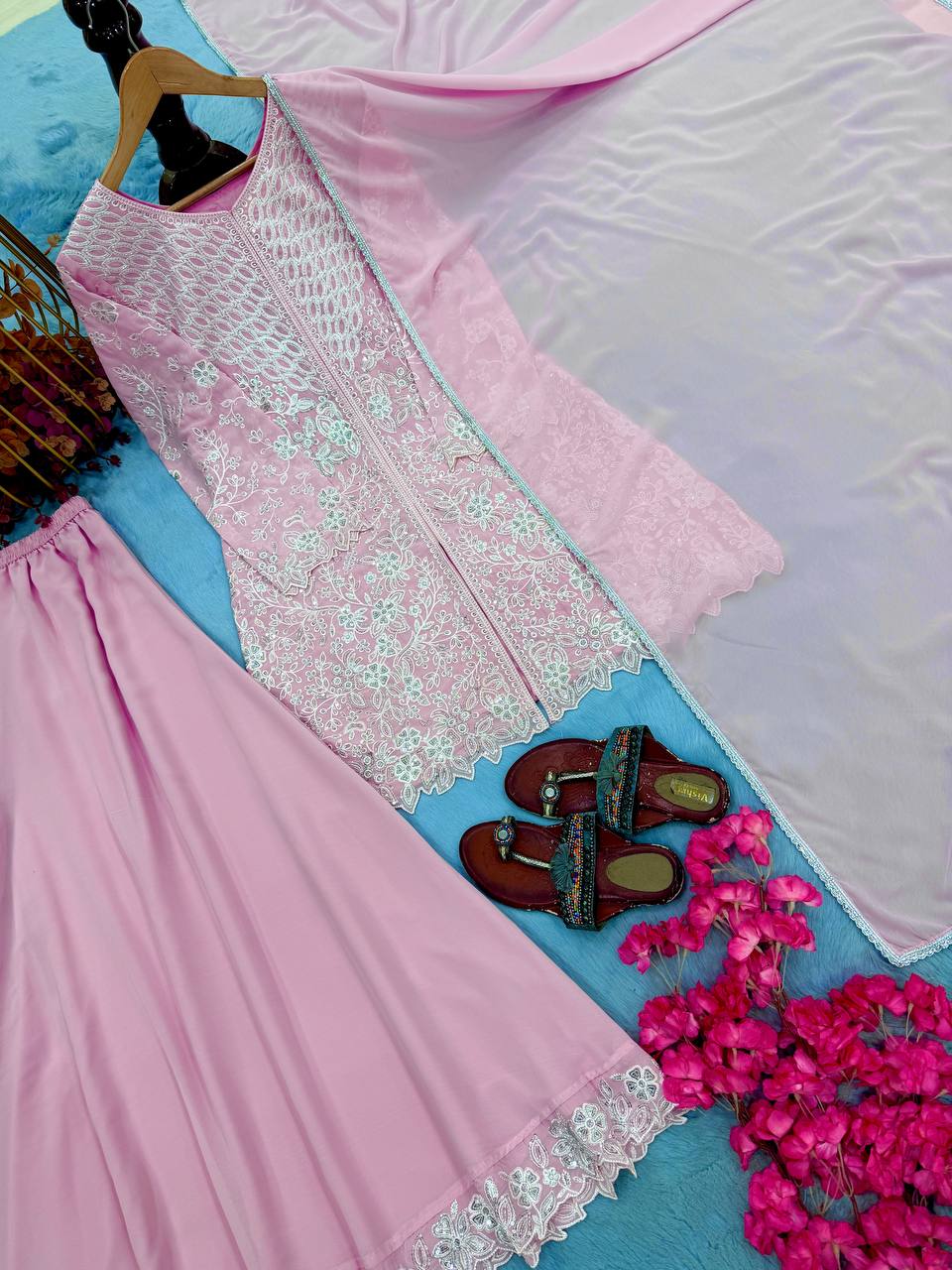 PREMIUM-FERTIGANZUG-SET AUS ANARKALI