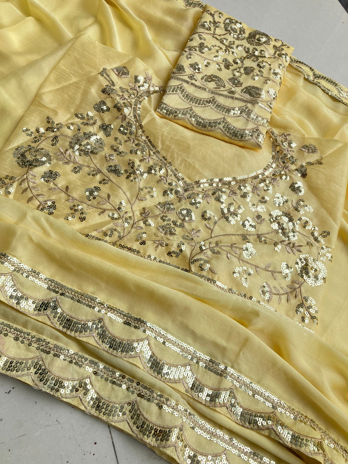 Looking some one for this same colour beautiful Designer Saree