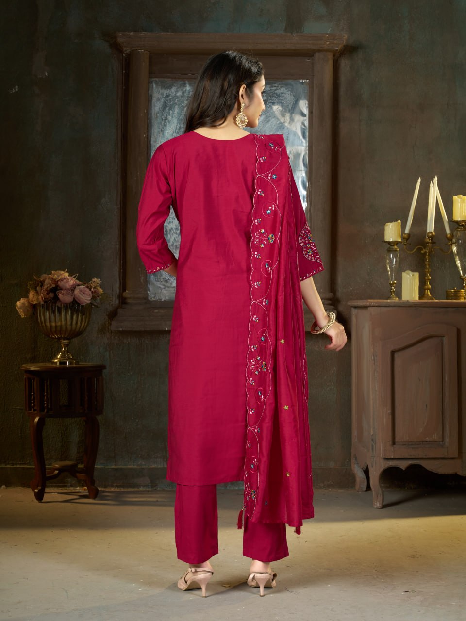 PREMIUM-FERTIGANZUG-SET AUS ANARKALI