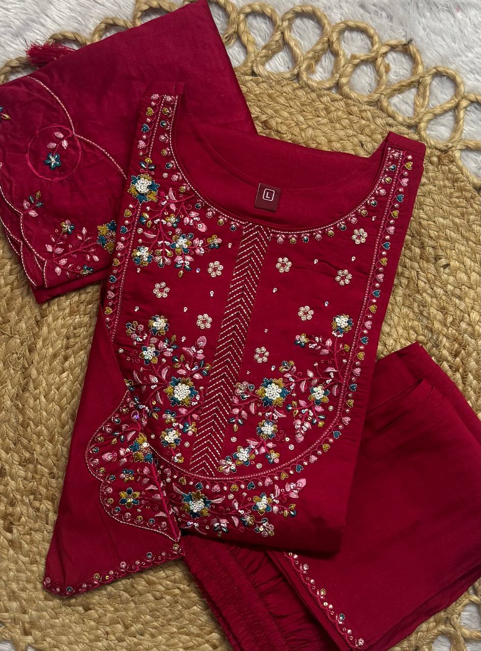 PREMIUM-FERTIGANZUG-SET AUS ANARKALI