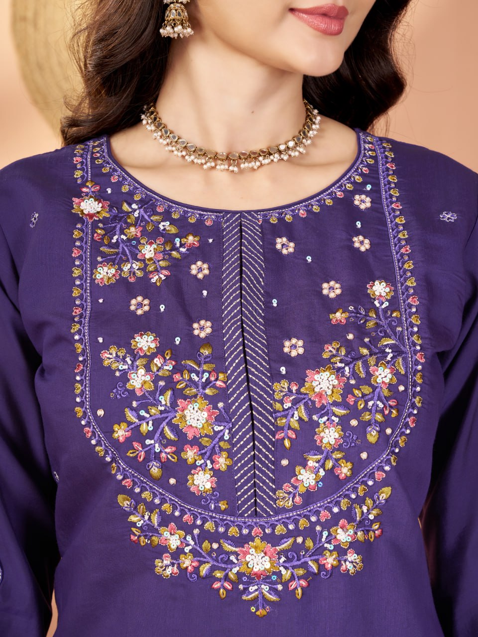 PREMIUM-FERTIGANZUG-SET AUS ANARKALI