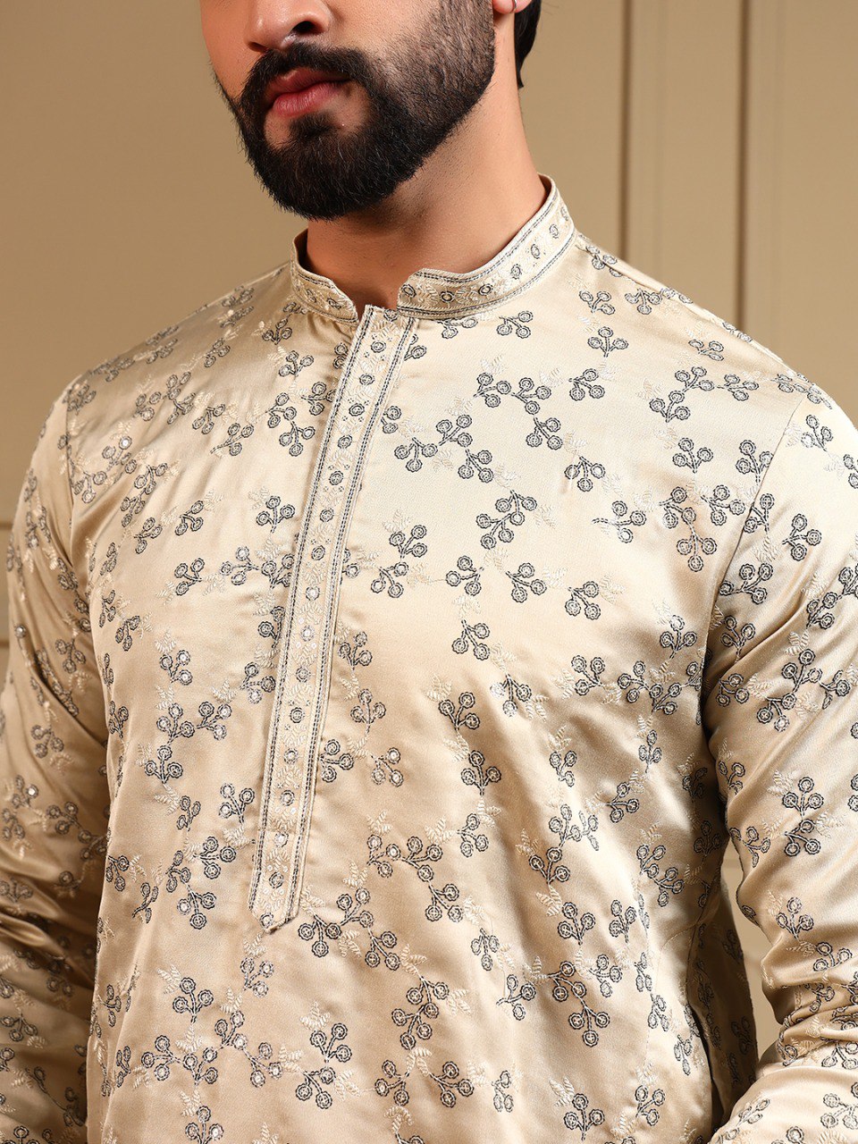 Presenting Men's Kurta Pyjama