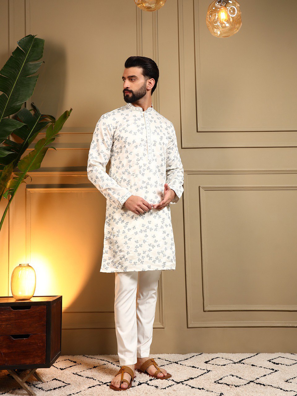Presenting Men's Kurta Pyjama