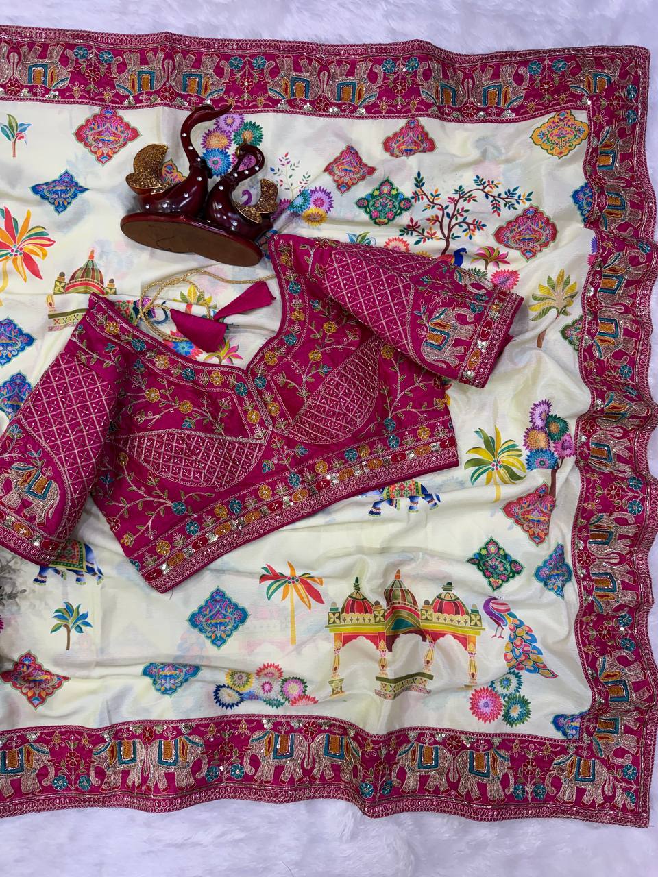 Soft Chinnon Silk with beautiful Print Saree