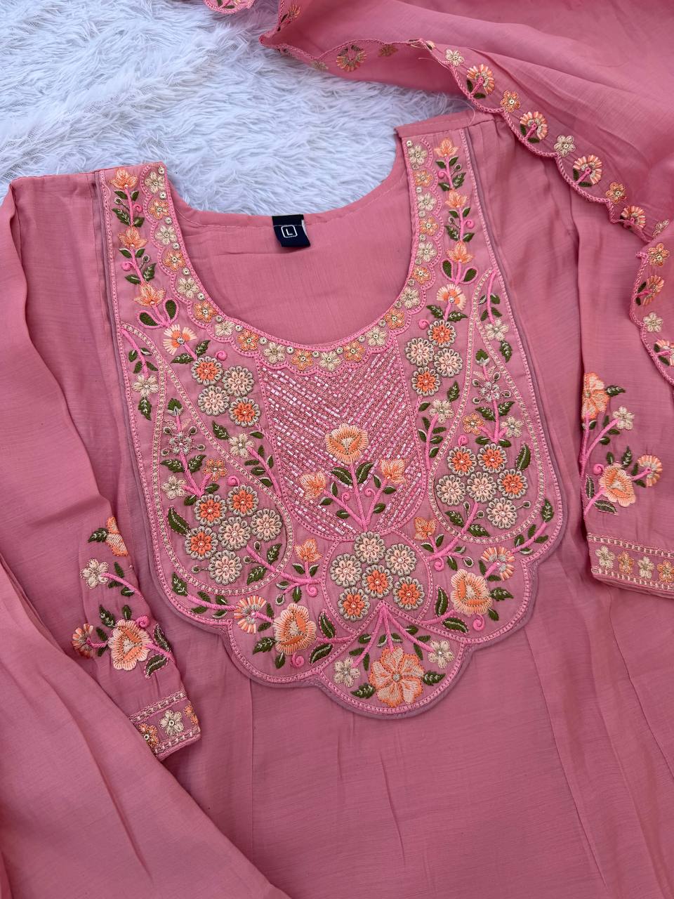 PREMIUM-FERTIGANZUG-SET AUS ANARKALI