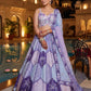 Sehen Sie umwerfend aus in diesem wunderschönen cremefarbenen Lehenga-Set