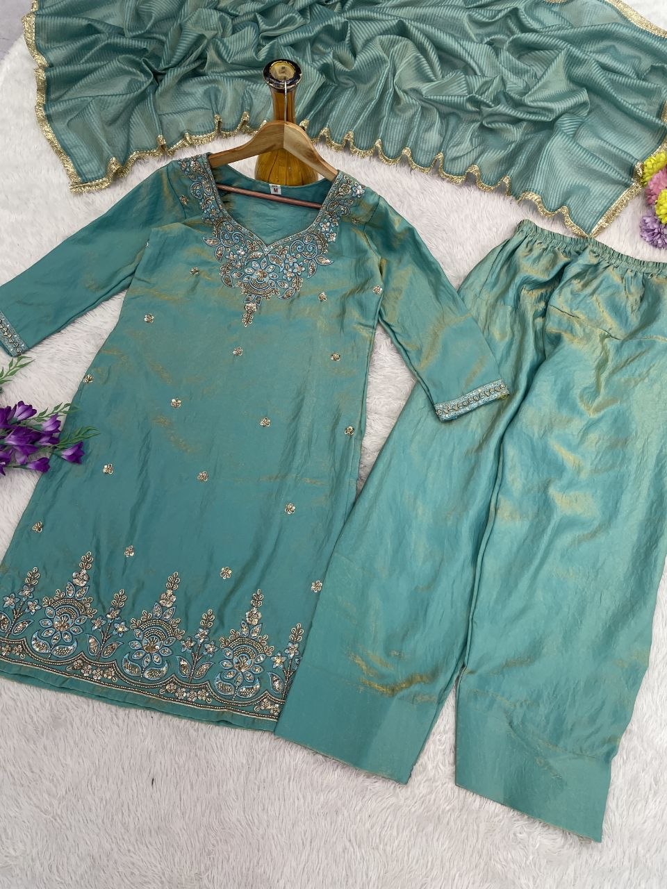 Presenting New Ready Made Kurti Pant Dupatta Collection