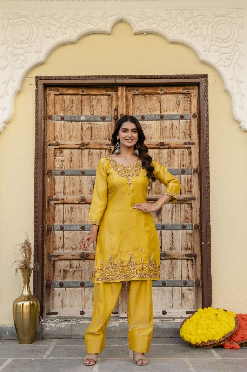 Presenting New Ready Made Kurti Pant Dupatta Collection