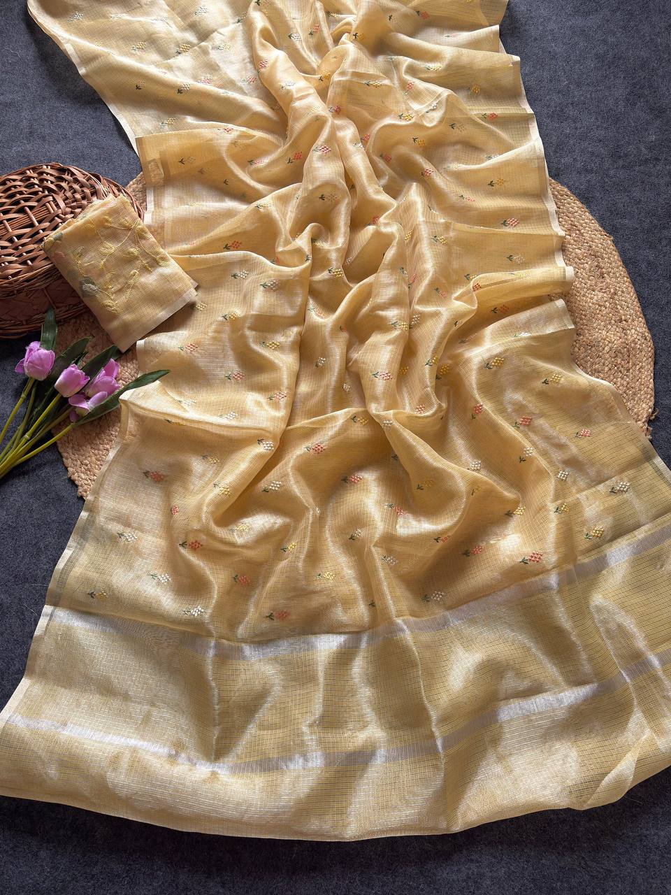 Superb Soft Kota doriya fabric with zari chex fabric saree