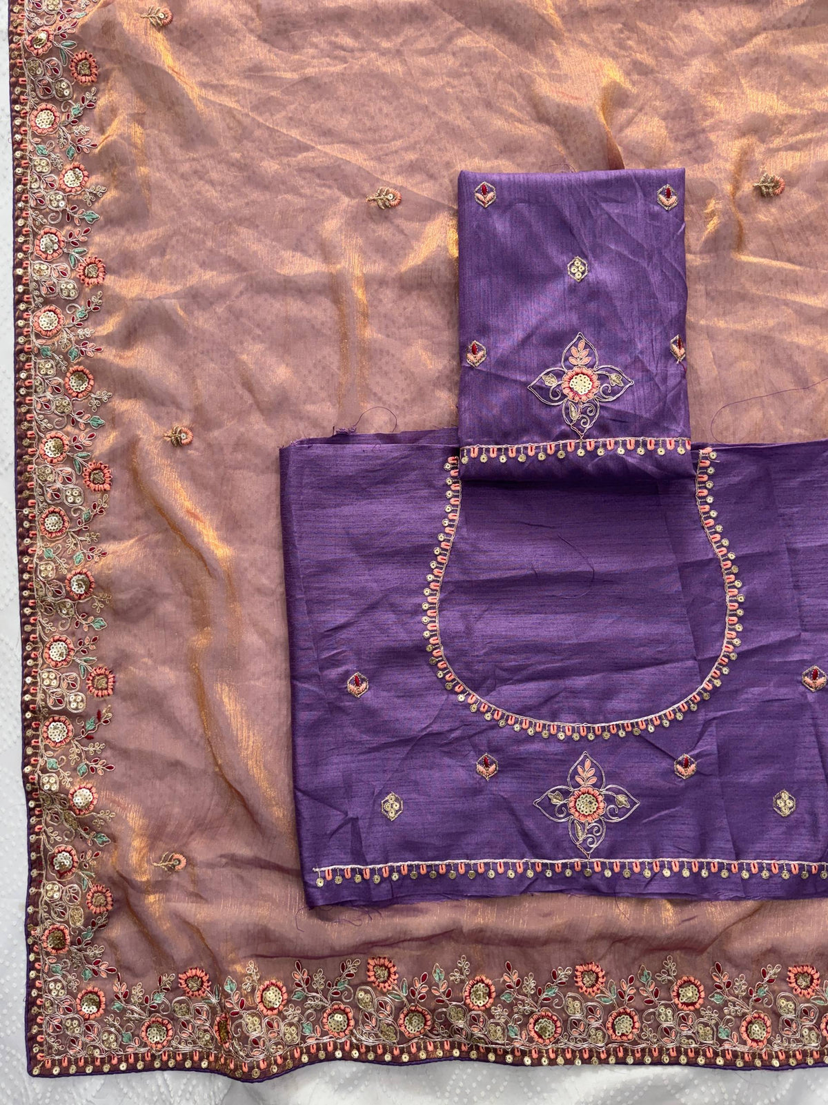 Party & Wedding Wear Soft Fendy silk Saree