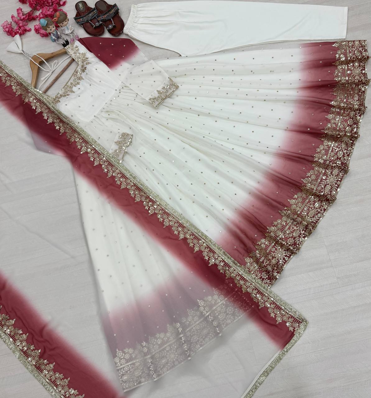 PREMIUM-FERTIGANZUG-SET AUS ANARKALI