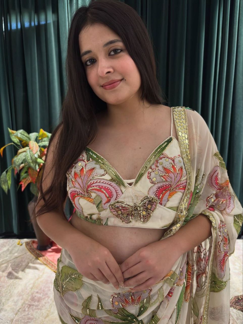 Presenting You Most Beautiful Latest Saree Collection