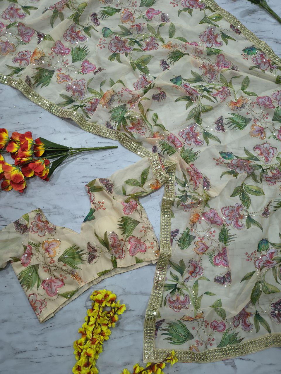 Presenting You Most Beautiful Latest Saree Collection