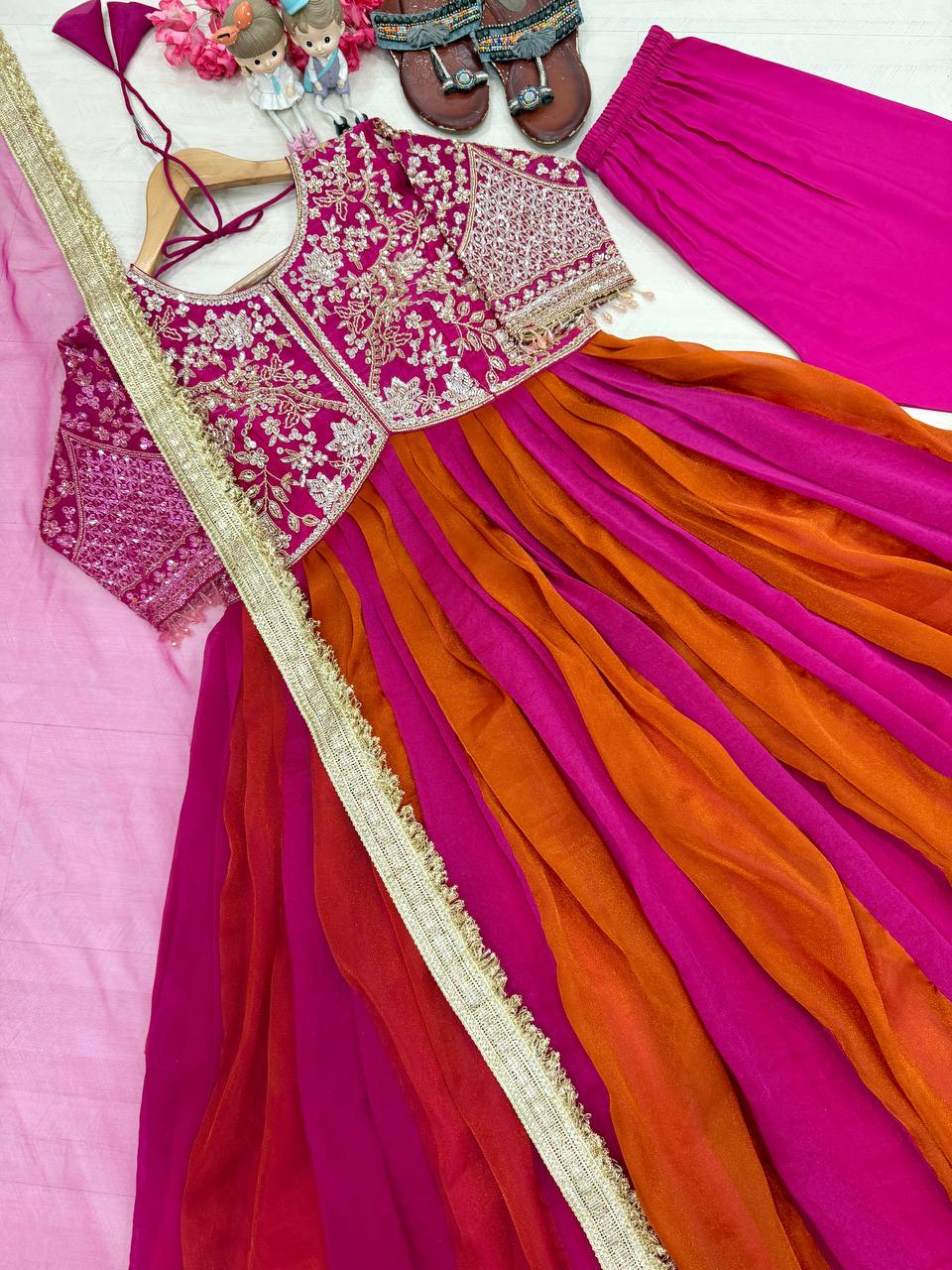PREMIUM-FERTIGANZUG-SET AUS ANARKALI