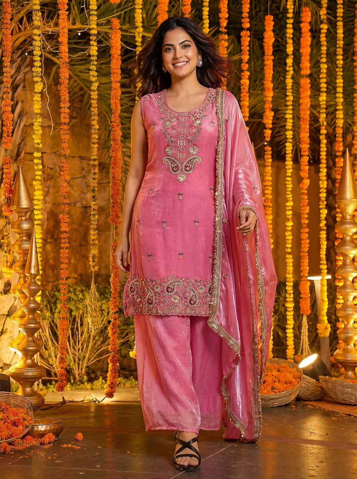 Fandy Silk Crap Bids Embroidery Sequence Treads Kurti
