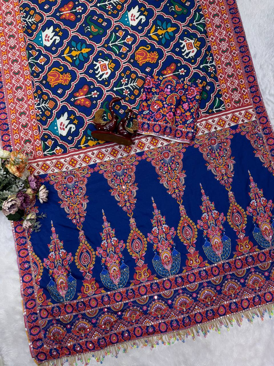 Soft Chinnon with beautiful print saree