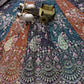 Soyez magnifique dans ce magnifique ensemble lehenga blanc cassé