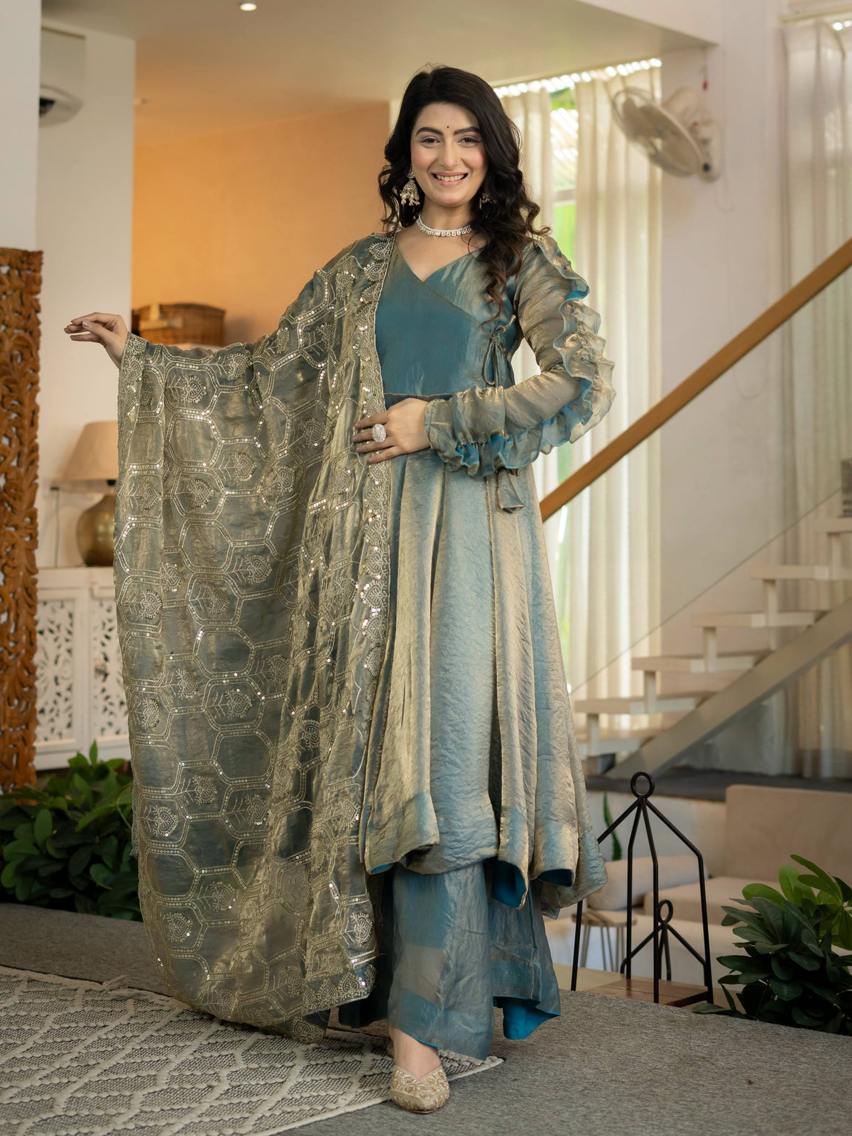 Presenting New Đěsigner Anarkali Suit In New Fancy Style