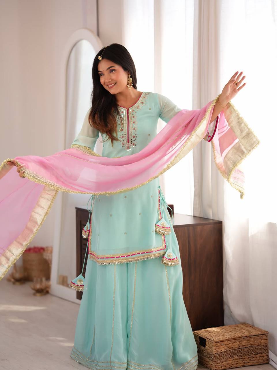 PREMIUM READYMADE ANARKALI SUIT SET (3 PCS)