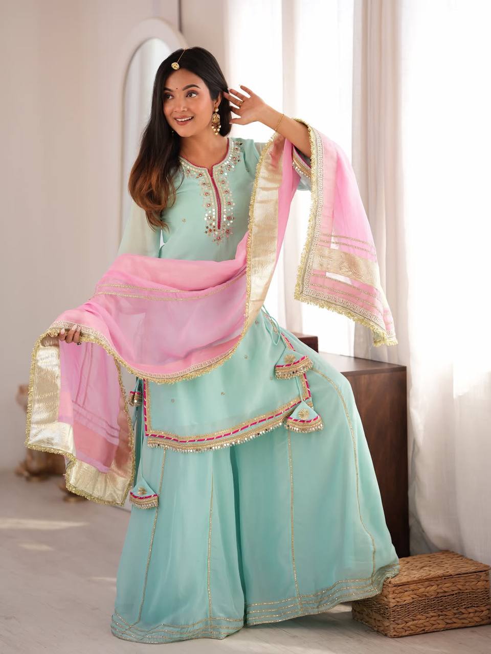 PREMIUM-FERTIGANZUG-SET AUS ANARKALI