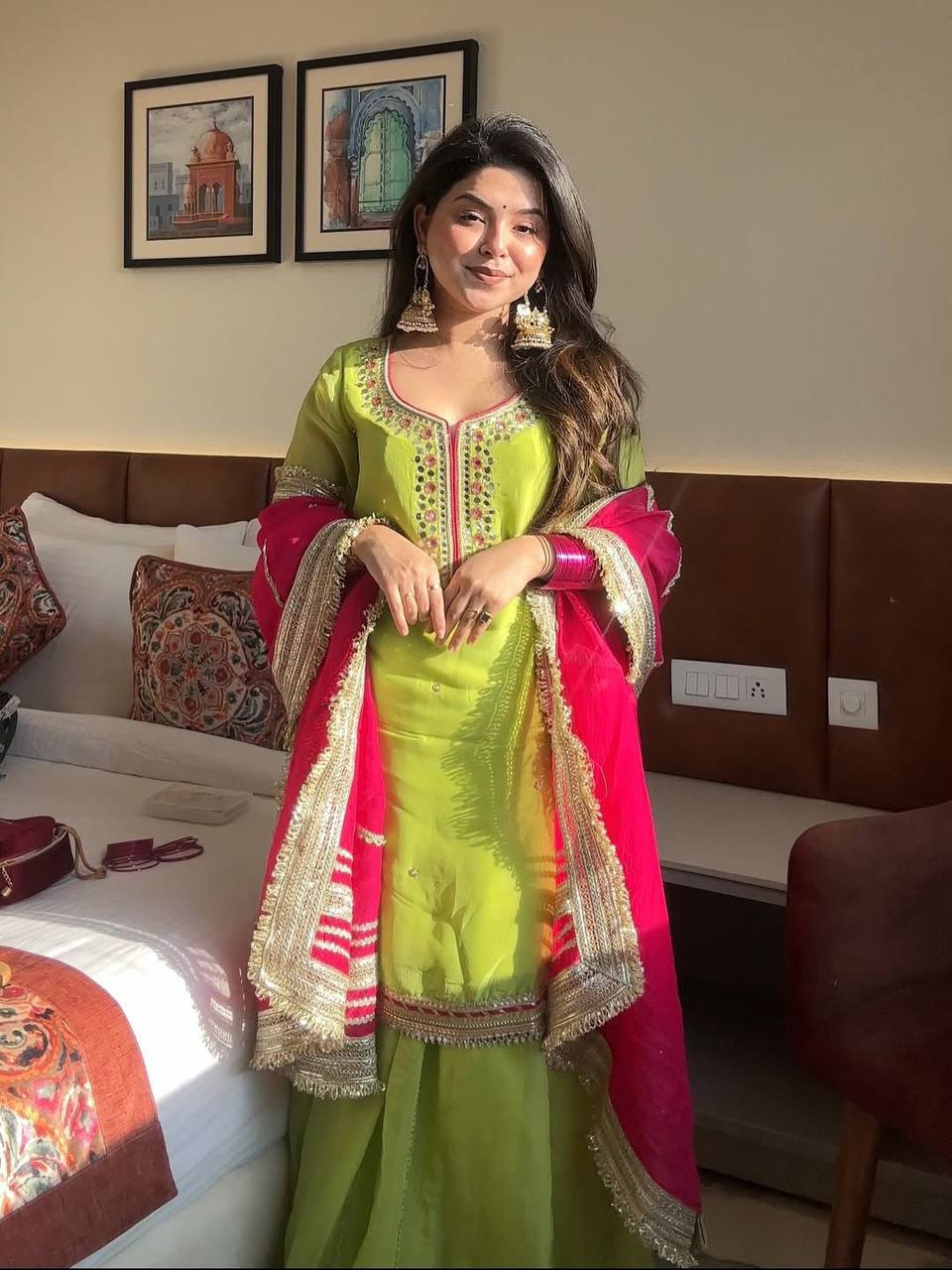 PREMIUM-FERTIGANZUG-SET AUS ANARKALI