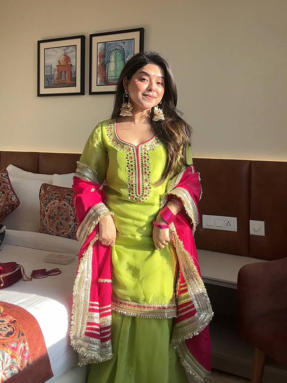 PREMIUM-FERTIGANZUG-SET AUS ANARKALI
