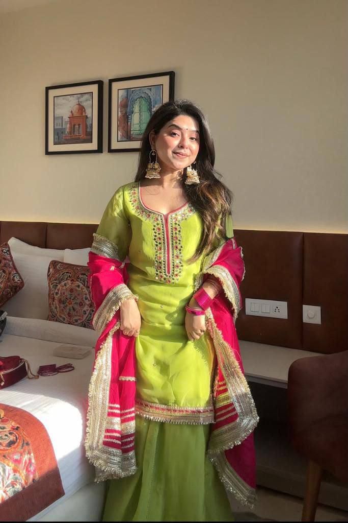 PREMIUM-FERTIGANZUG-SET AUS ANARKALI