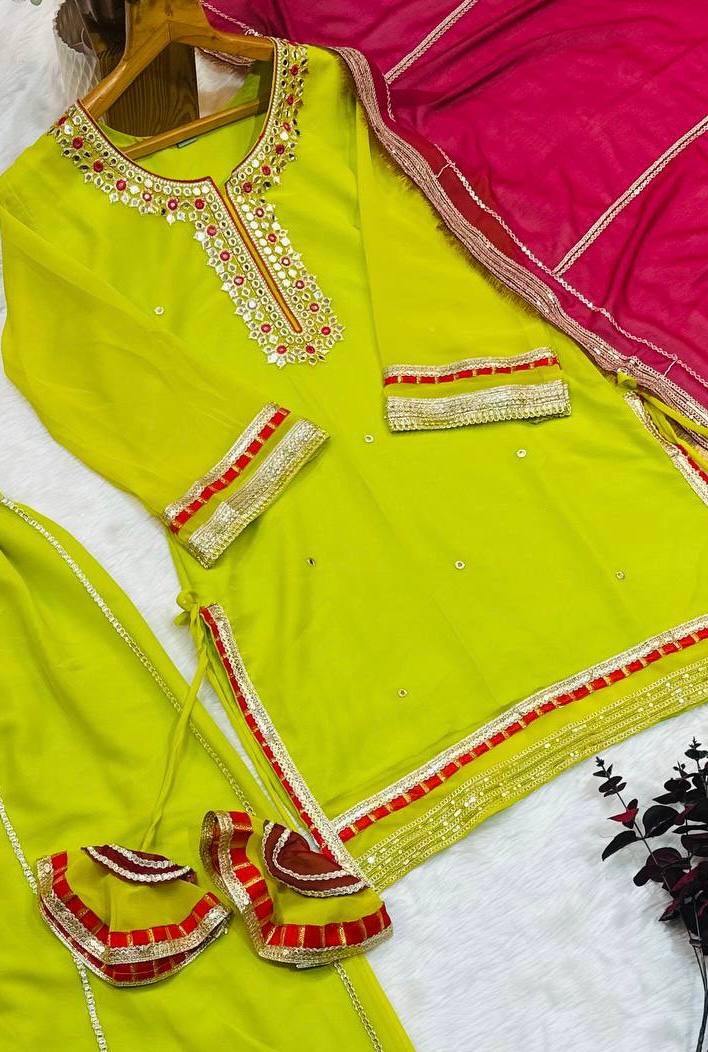 PREMIUM-FERTIGANZUG-SET AUS ANARKALI