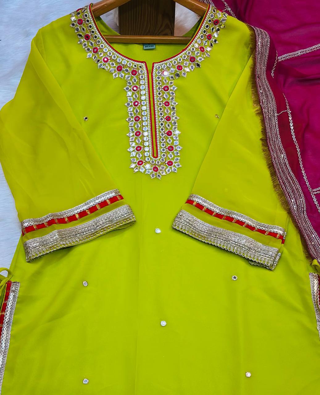 PREMIUM-FERTIGANZUG-SET AUS ANARKALI