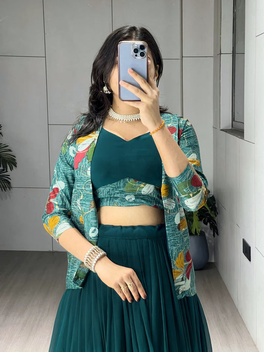 Sehen Sie umwerfend aus in diesem wunderschönen cremefarbenen Lehenga-Set