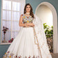 Einführung eines 4 Meter ausgestellten Coding Sequins Work Lehenga