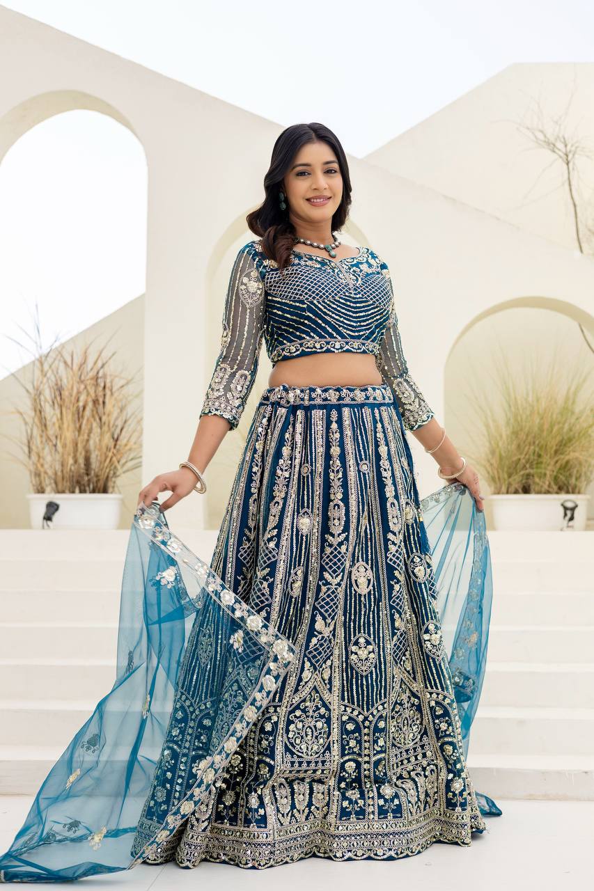 Einführung eines 4 Meter ausgestellten Coding Sequins Work Lehenga