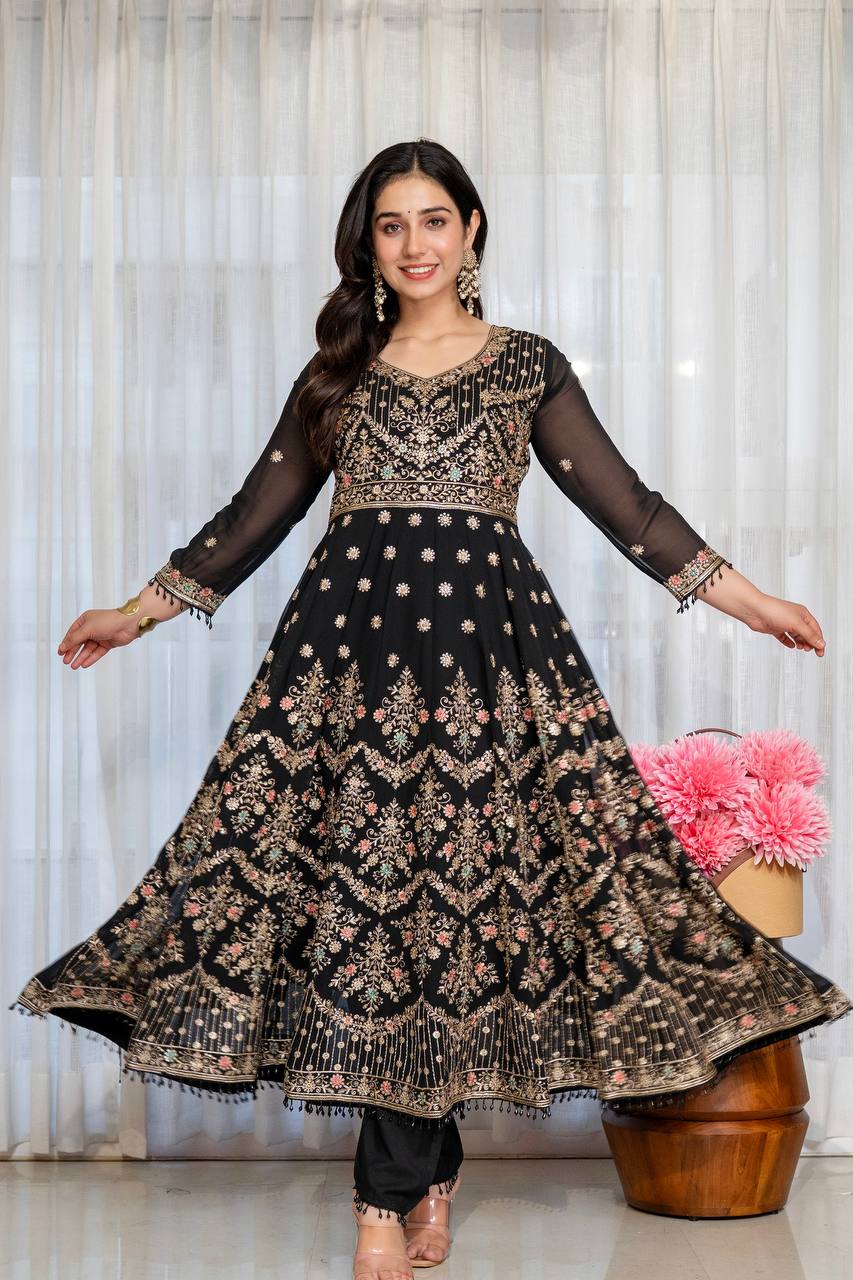 Faux Blooming With Heavy 3/mm Sequins & Zari work suit