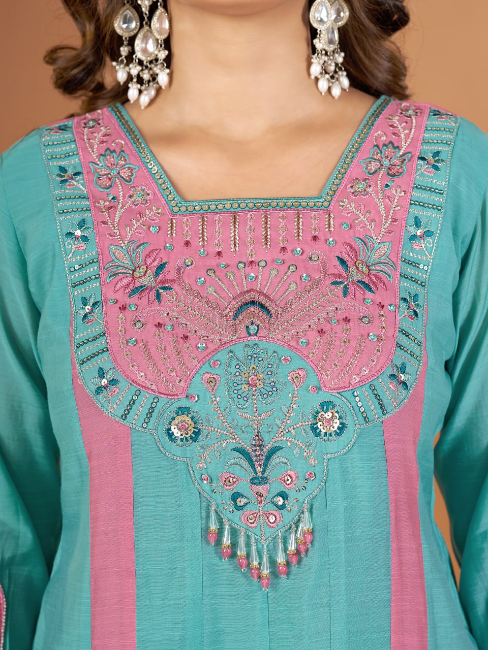 PREMIUM-FERTIGANZUG-SET AUS ANARKALI