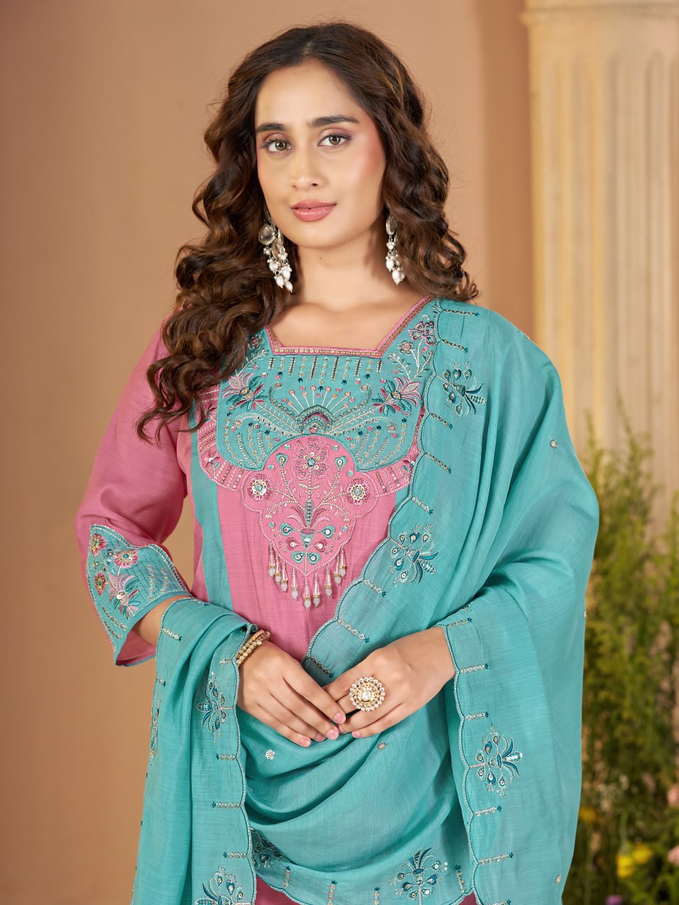 PREMIUM-FERTIGANZUG-SET AUS ANARKALI