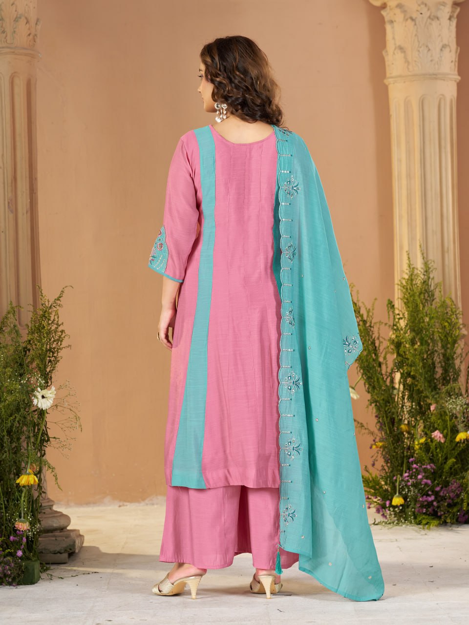 PREMIUM-FERTIGANZUG-SET AUS ANARKALI