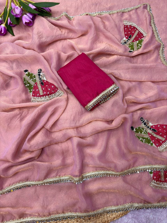 Suche jemanden für einen schönen Sari in der gleichen Farbe