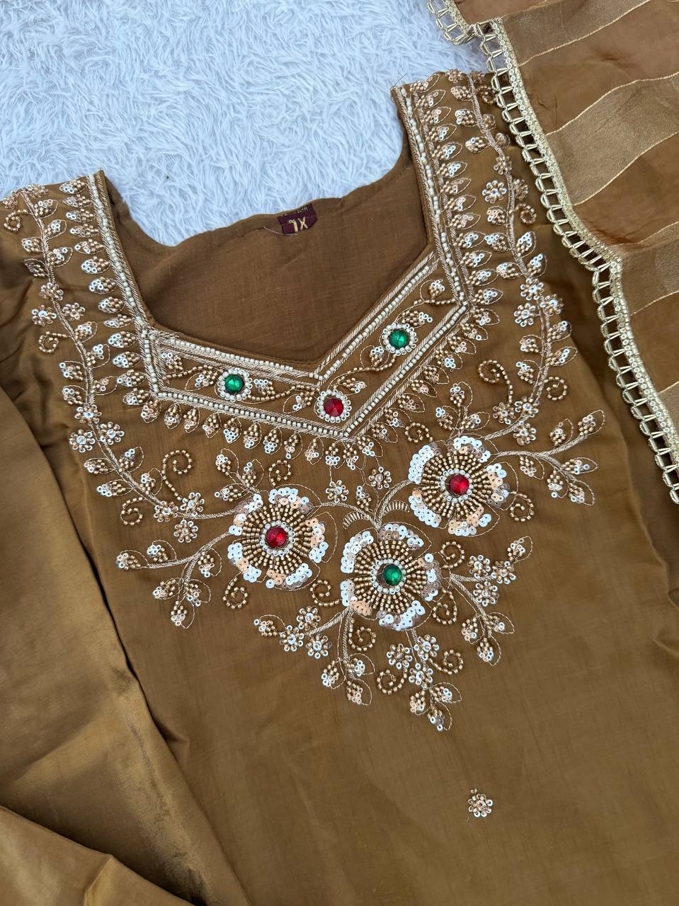 PREMIUM-FERTIGANZUG-SET AUS ANARKALI