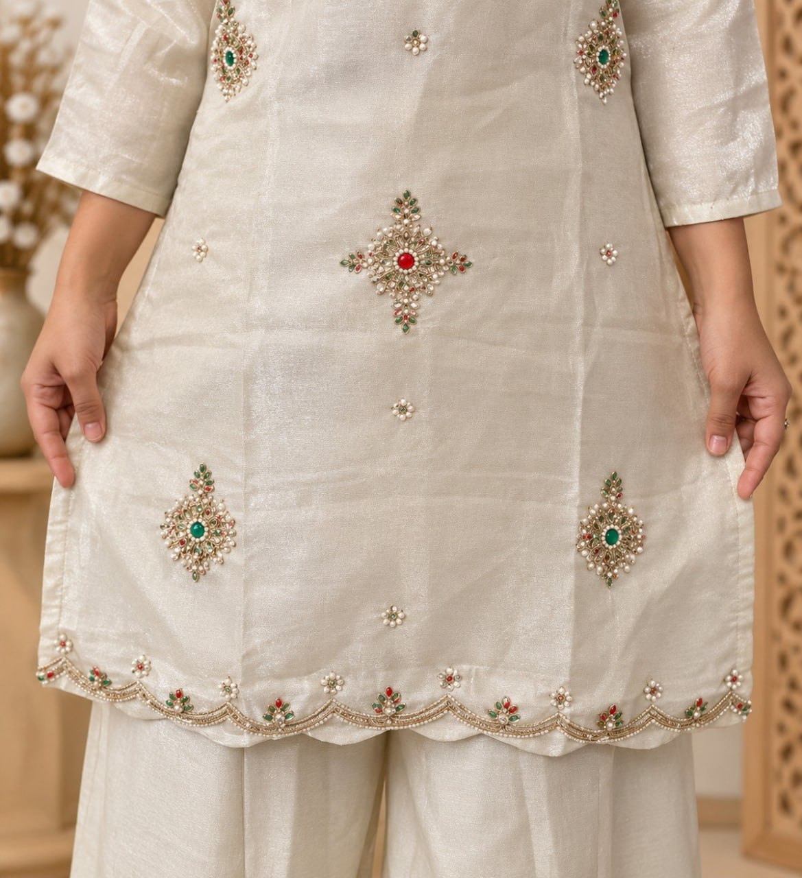 PREMIUM-FERTIGANZUG-SET AUS ANARKALI