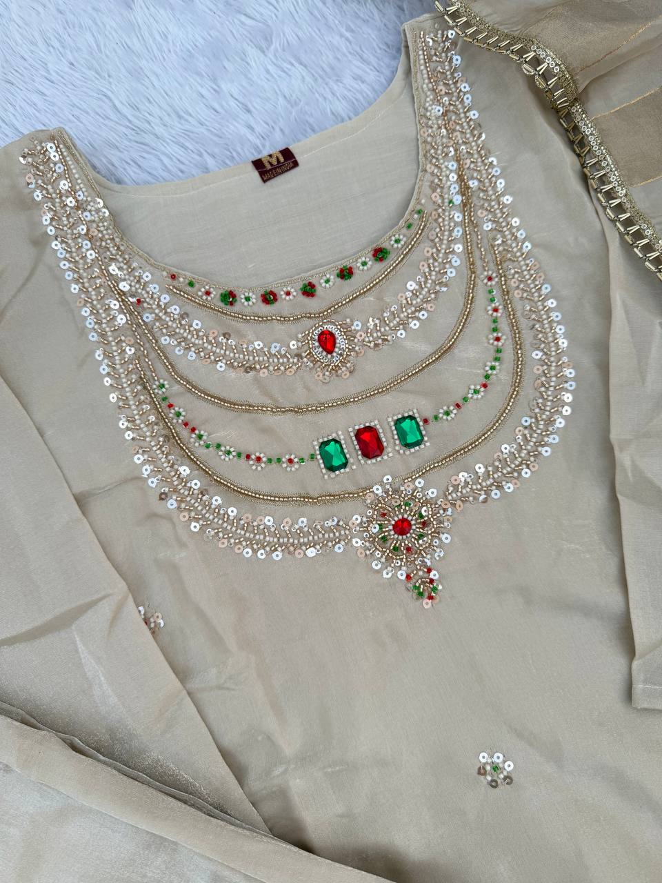 PREMIUM-FERTIGANZUG-SET AUS ANARKALI