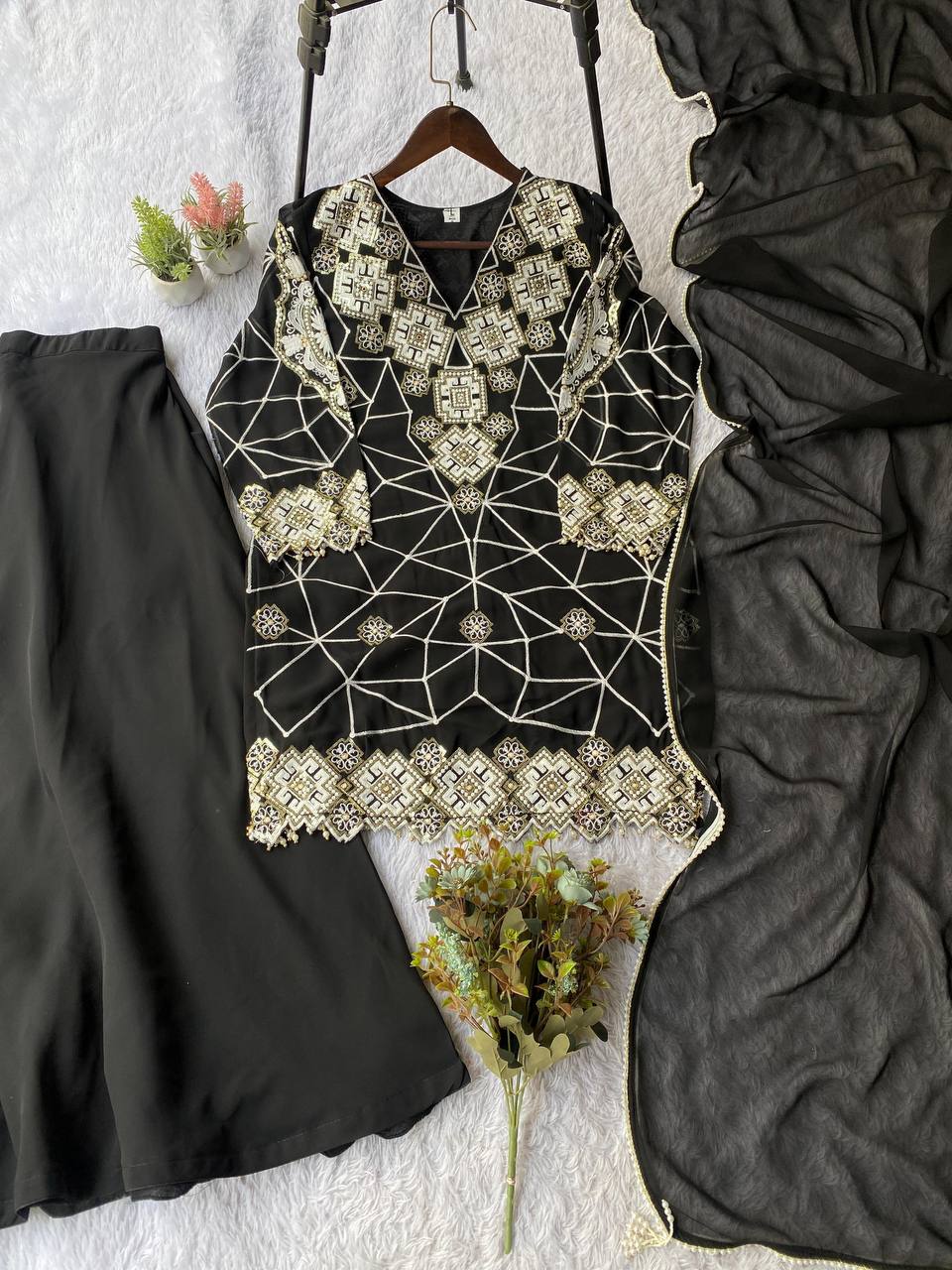 EID EXCLUSIVE AND TRENDY FOR WEDDING SEASON PLAZZO