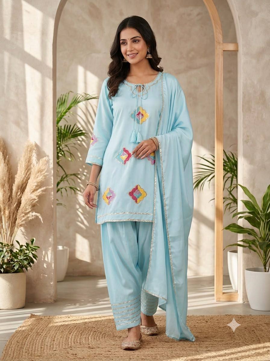 PREMIUM-FERTIGANZUG-SET AUS ANARKALI